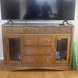 Tv Stand No Scratches 