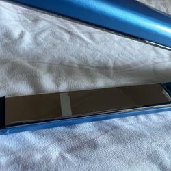 Straighteners 