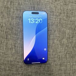 iPhone 16 Pro 