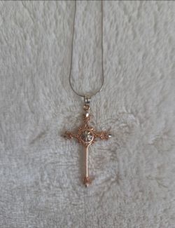 14k Gold Vintage Cross Necklace