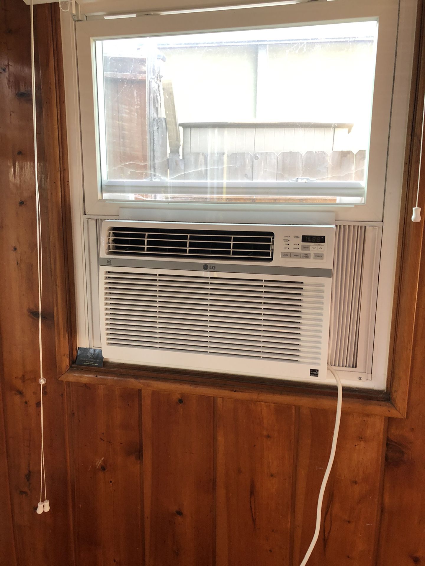 LG window AC unit