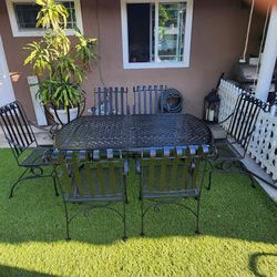 Patio set/ Outdoor Dining Table And Chairs