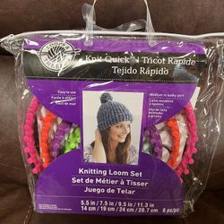 Knitting Loom Set
