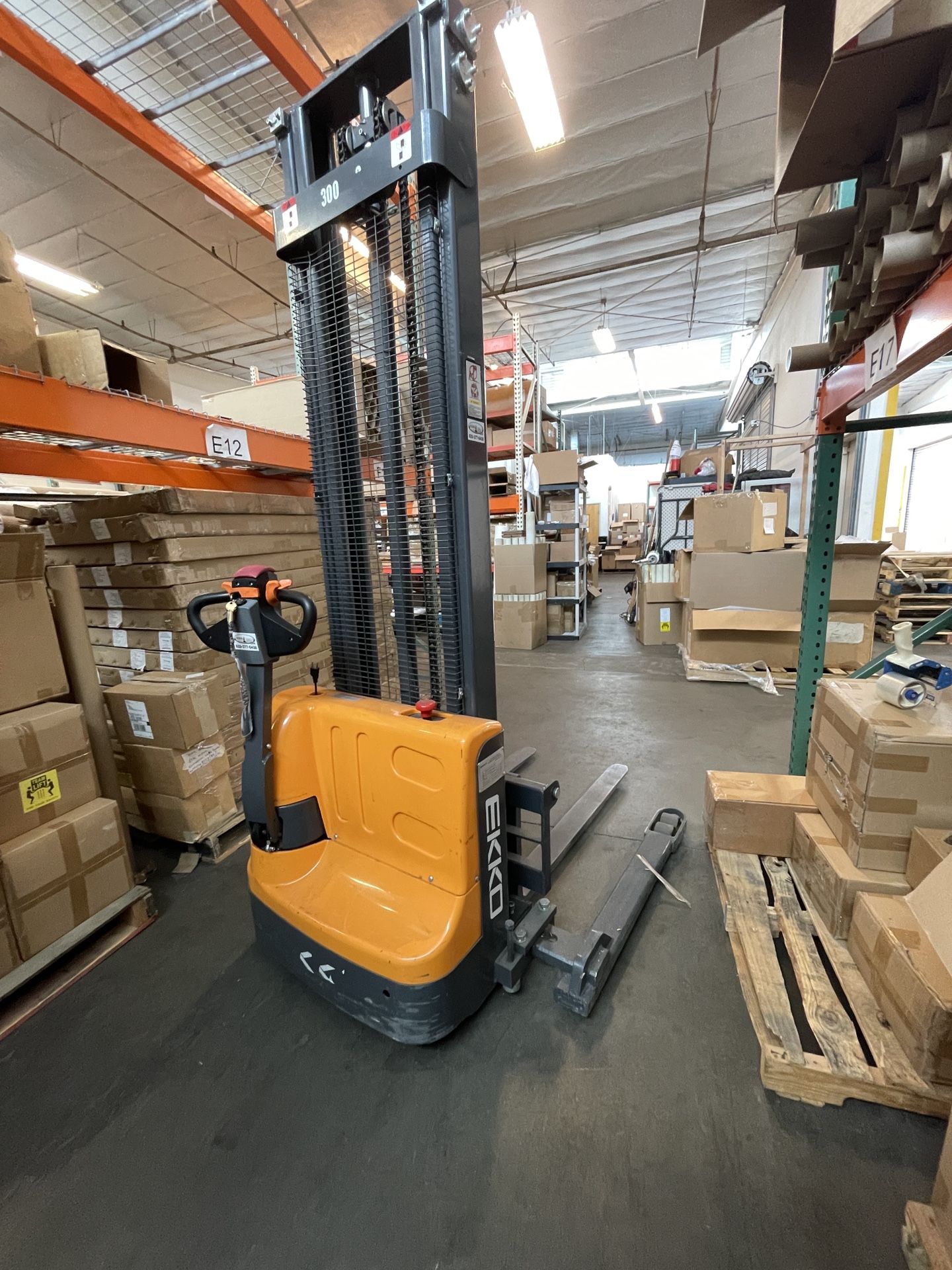 Electric Straddle Stacker / Walkie / Forklift -EKKO -EB12EA