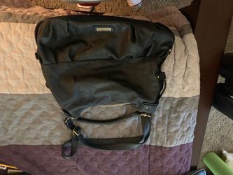 Black Steve Madden Purse