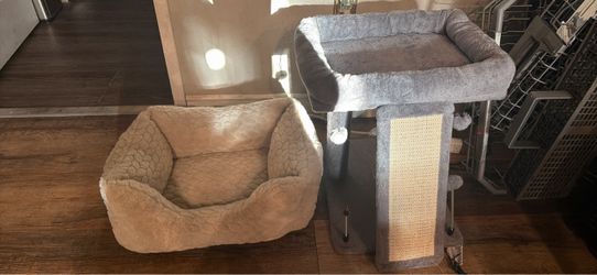 Cat Tree with Scratcher and Pet Bed Set