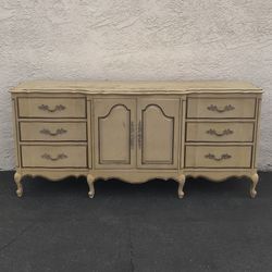 Dresser Bureau French Provincial Chest of 9 Drawers