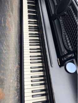 Used piano 500  obo good condition