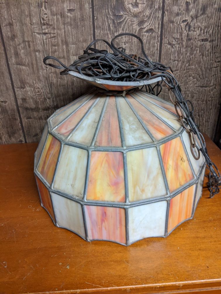 Stained glass hanging light fixture