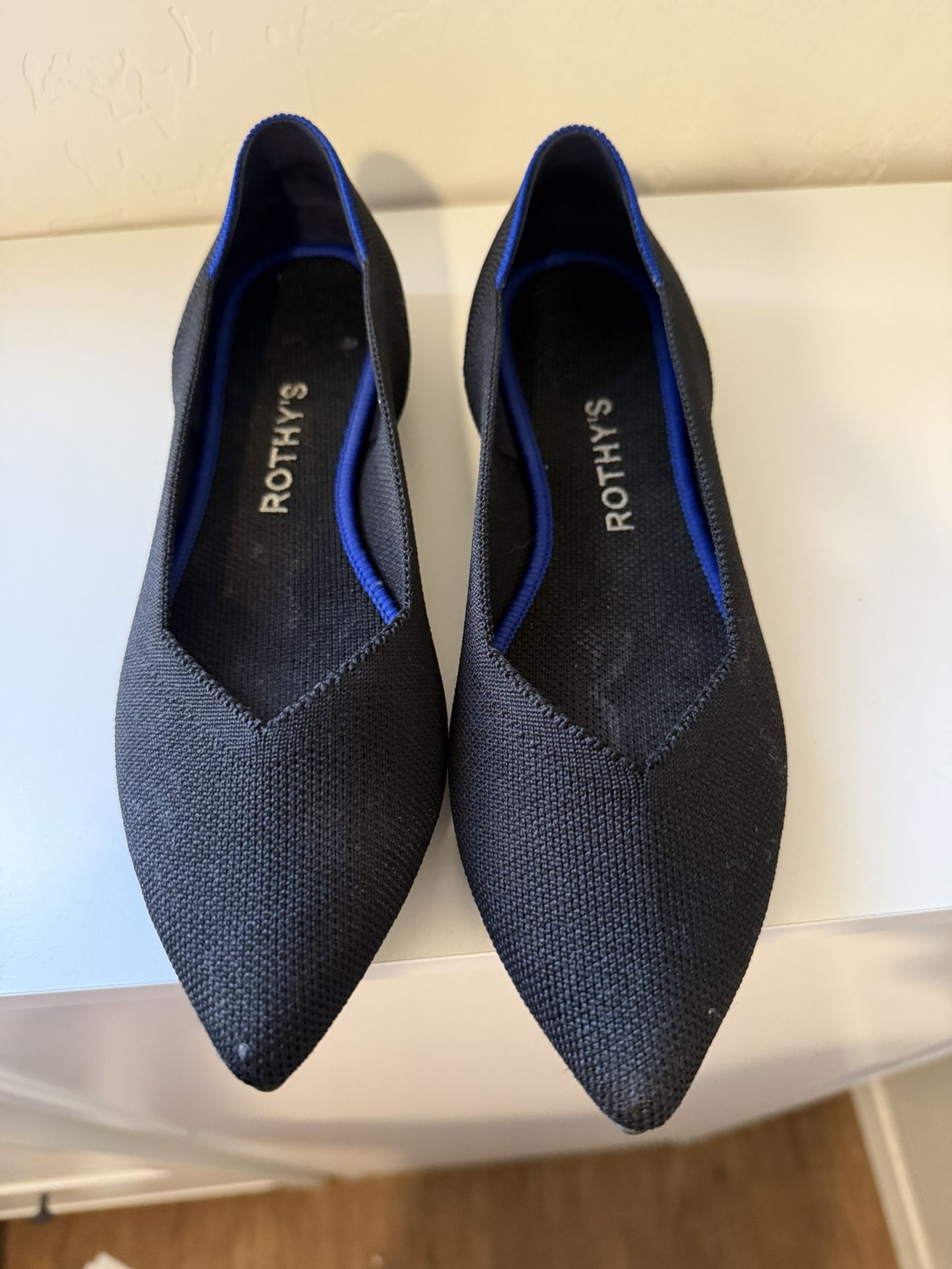 Brand New Rothy’s Pointed Flats