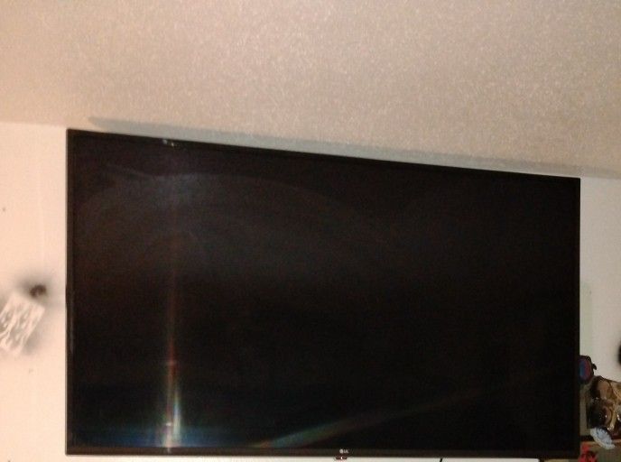 48" LG Smart Tv W/Remote