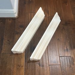 Like New White Shelves