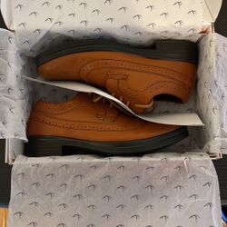 Brown Dress Shoes Wing Tips Size 2 Kids/Youth by Deer Stags 2M