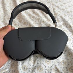 AirPods Max (lightning)