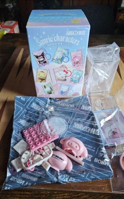 AREA-X Brick Zone Sanrio Characters Blind Box Building Block Keychain,