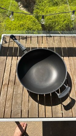 Large Black Nonstick Wok Pan