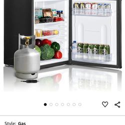 PORTABLE MINI FRIDGE (CAR 12 VOLT, STANDARD OUTLET & PROPANE CONNECTIONS! ALL INCLUDED!