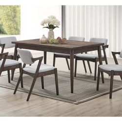 Modern Dining Table Set With Gray Chairs (Free Delivery)