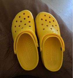 Crocs Classic Clogs Yellow