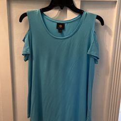 JM Collection Cold Shoulder Top Size Petite Medium