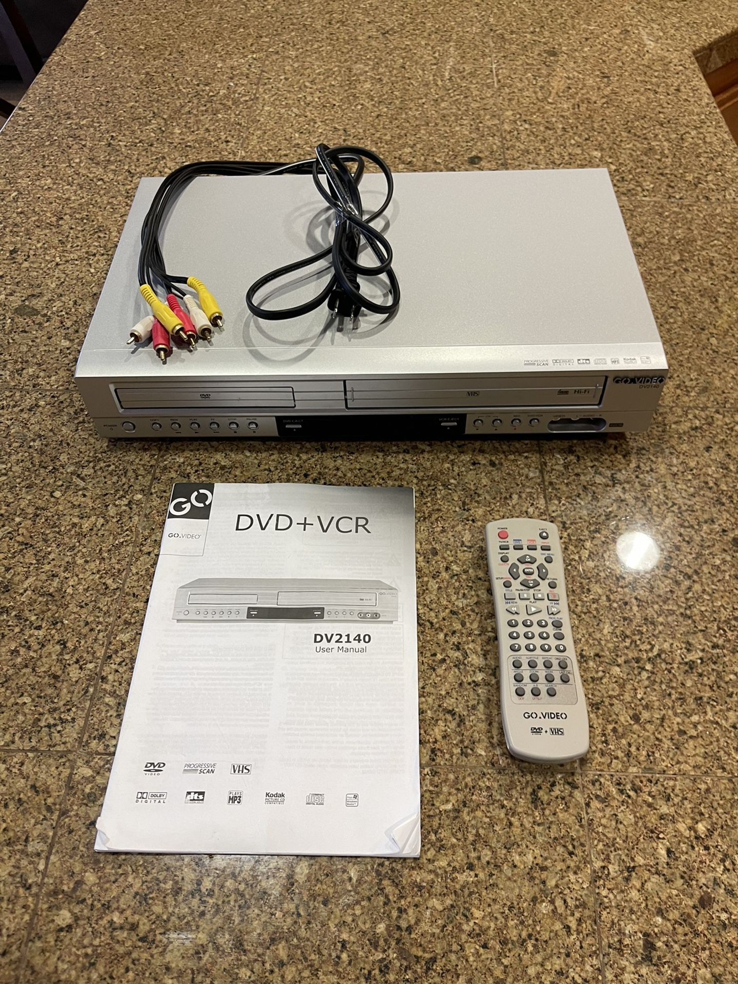 Go Video Sonic Blue DVR4200 Dual Deck DVD Player VHS Recorder Tested With Remote