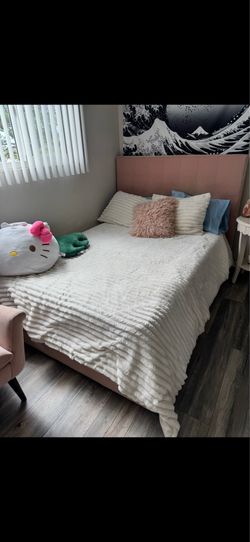 Girls bed