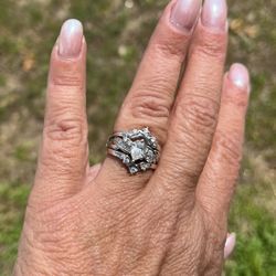 Beautiful Engagement Ring 