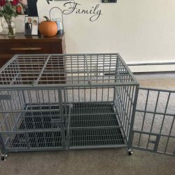 42in L x 29 W x 26.5 H Dog Cage