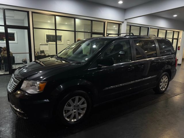 2016 Chrysler Town & Country