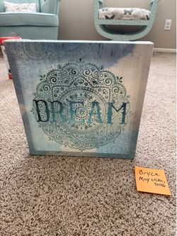 ✨ “DREAM” Square Canvas Wall Art – Modern Motivational Home Decor