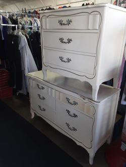 Dresser Set