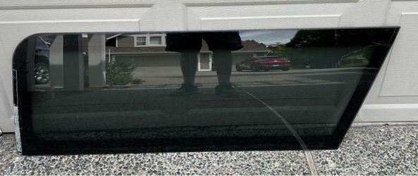 Glass for ARE pickup canopy - drivers side window