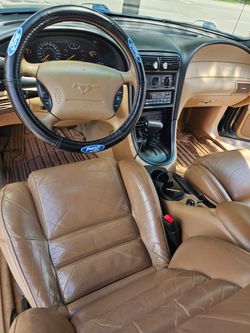 1998 ford  mustang gt convertible  137k  miles