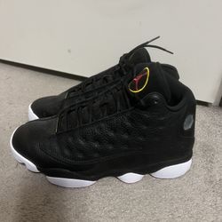 WORN ONCE JORDAN 13 PLAYOFF SIZE 9.5