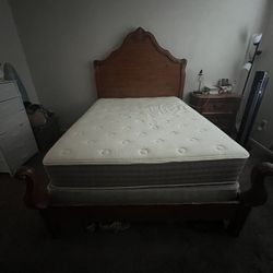Wooden Bed Frame Queen 