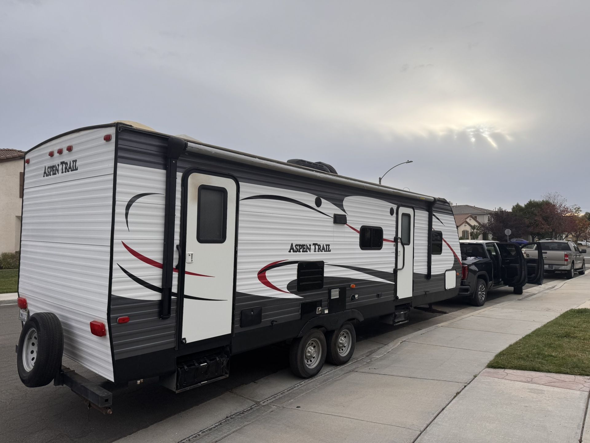 2015 Dutchmen Alpine Trail