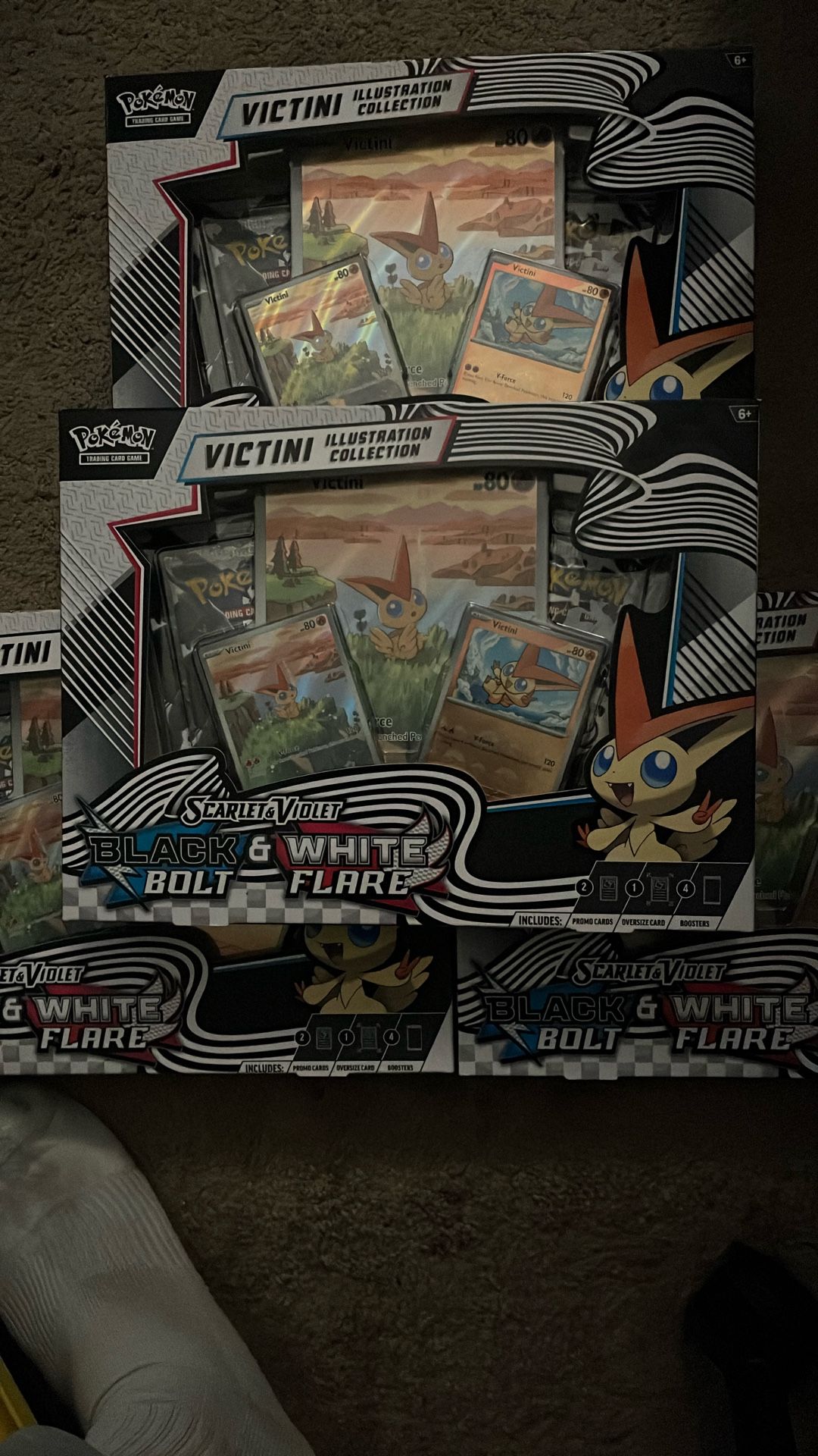 Pokemon Victini Box