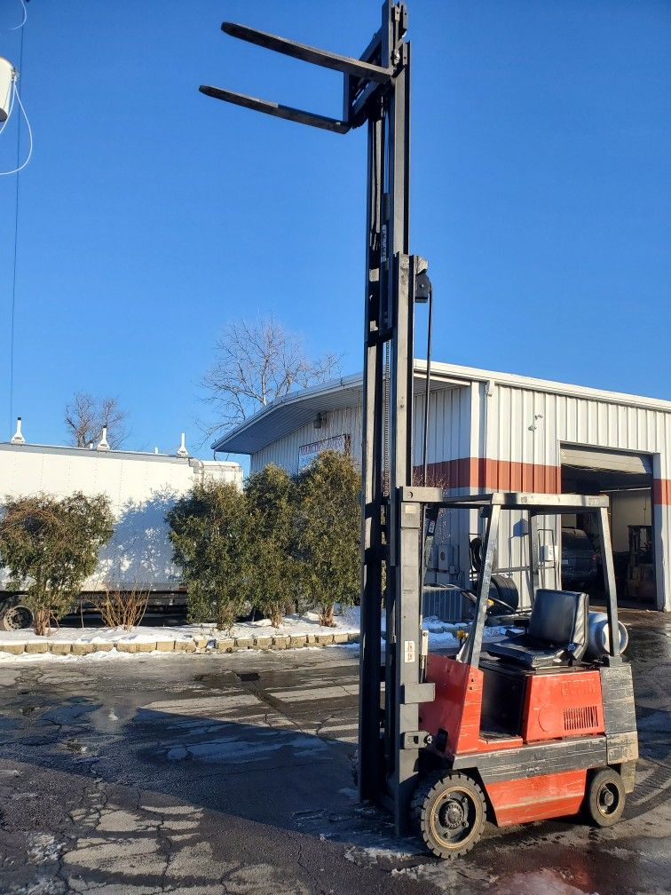 Forklift For Sale 3000 Lb Capacity