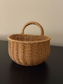 Wall Hanging Woven Basket, 17cmx15cm, Brown, Rattan
