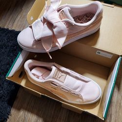 PUMA Basket Heart Rose GOLD Canvas 8.5W