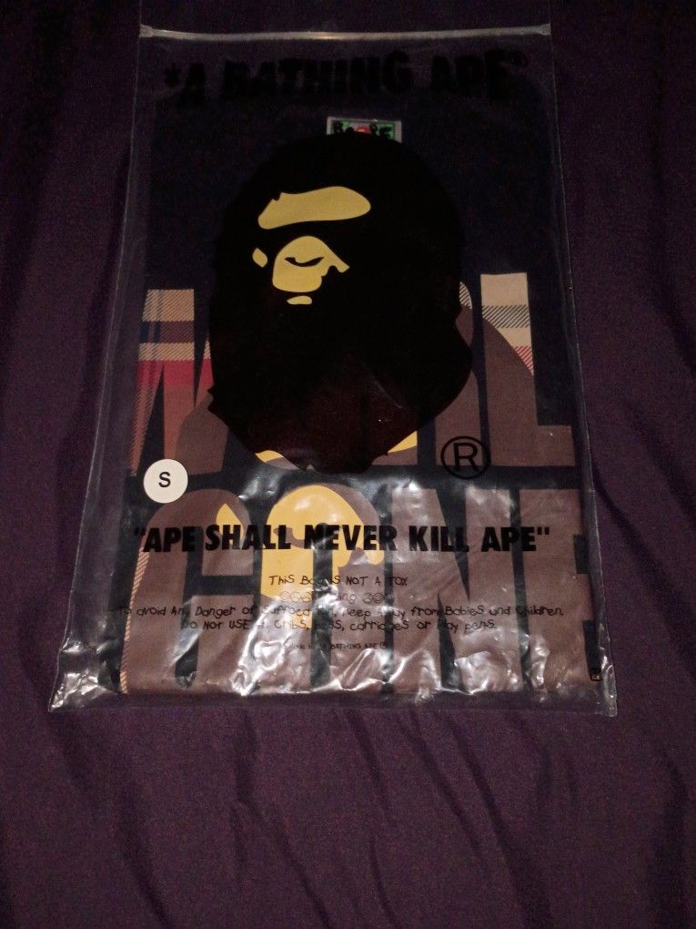Bape Tee 50$