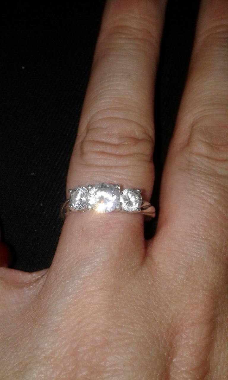 Past present future 1 carat diamond ring