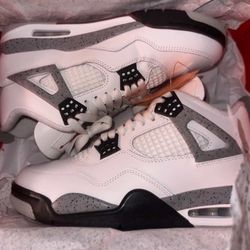 Jordan Retro 3 Pack Deal Size 8