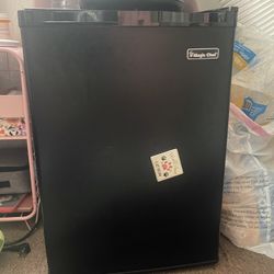 Mini Fridge 
