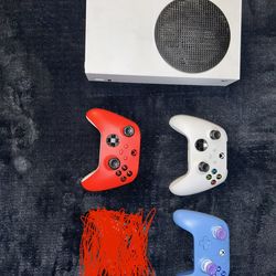 Xbox Series S Bundle