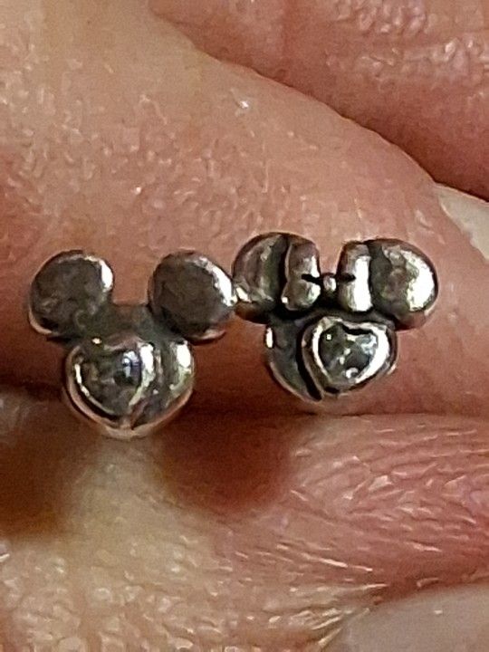 PANDORA DISNEY AUTHENTIC BRAND NEW STERLING SILVER MICKEY & MINNIE STUD EARRINGS