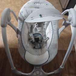 Swinging Seat For Babies