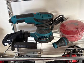 Makita BO5041 5-Inch Random Orbit Sander