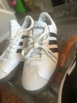 Adidas shoes 9.5 men