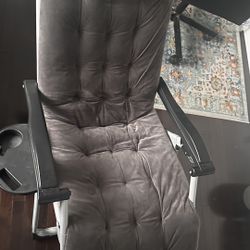 Fully Functioning Pool/Relaxing Chair